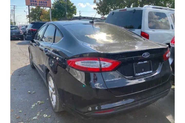$8550 : 2016 Fusion SE image 5