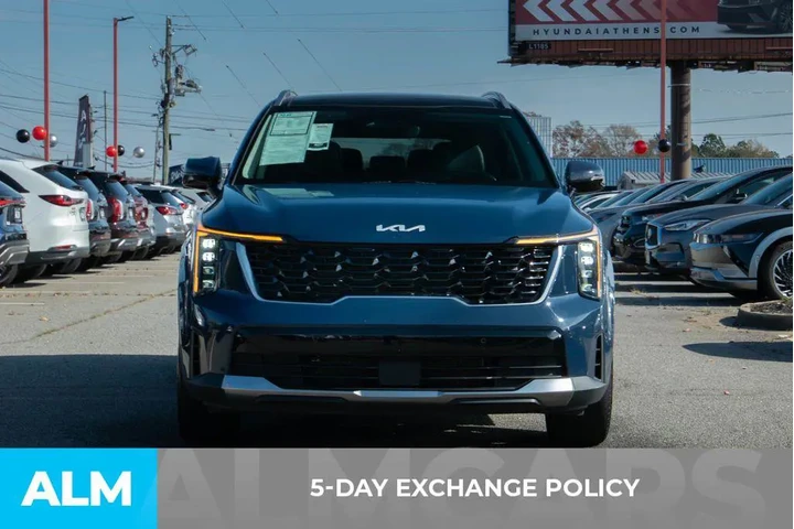 $26920 : Kia Sorento 2024 S 4dr SUV image 3