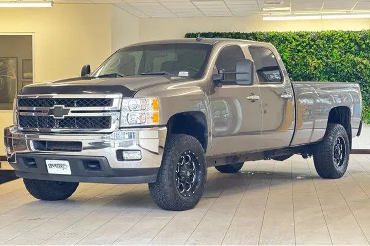 $30566 : Chevrolet Silverado 3500HD 2 image 8