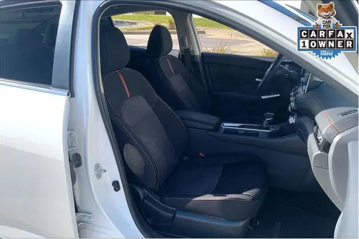 $20985 : Nissan Sentra 2023 SR 4dr Se image 7