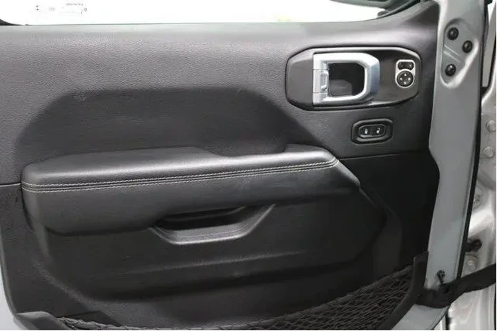 $34988 : Jeep Wrangler Unlimited 2022 image 3