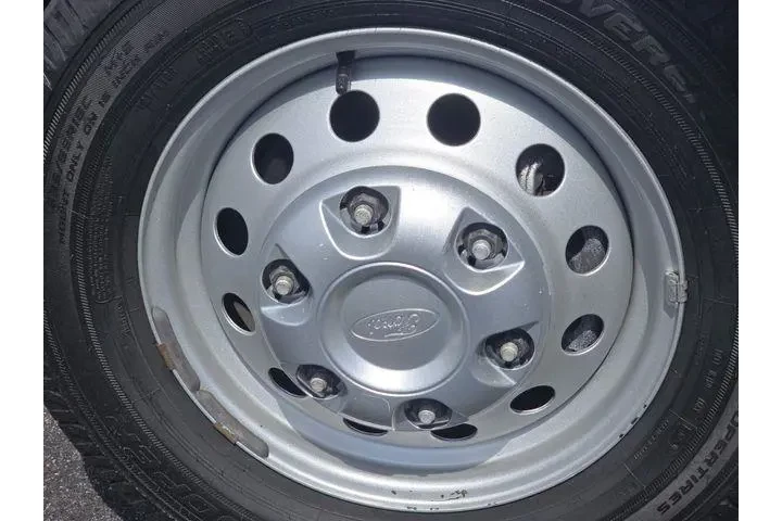 $35922 : Ford Transit 2023 AWD 150 3d image 5