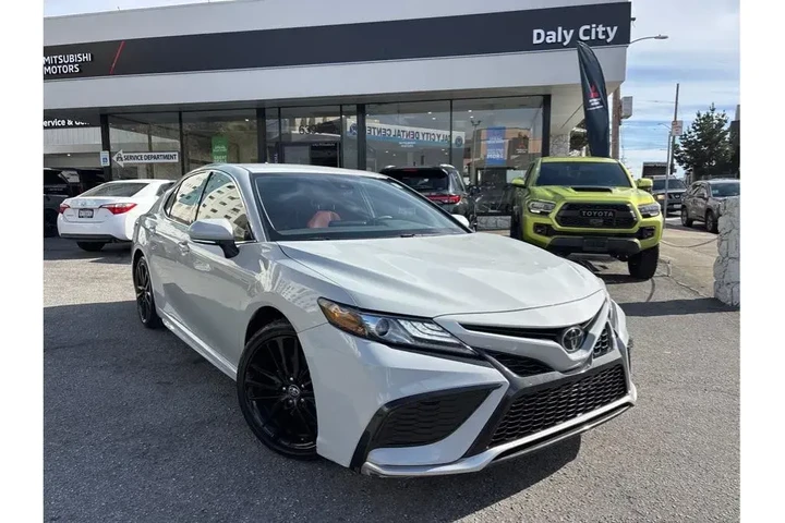 $29898 : Toyota Camry 2024 XSE 4dr Se image 1