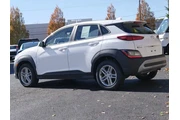 $20573 : Hyundai KONA 2023 AWD SE 4dr thumbnail