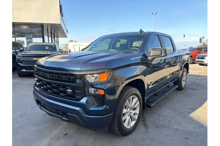 $34360 : Chevrolet Silverado 1500 202 image 1