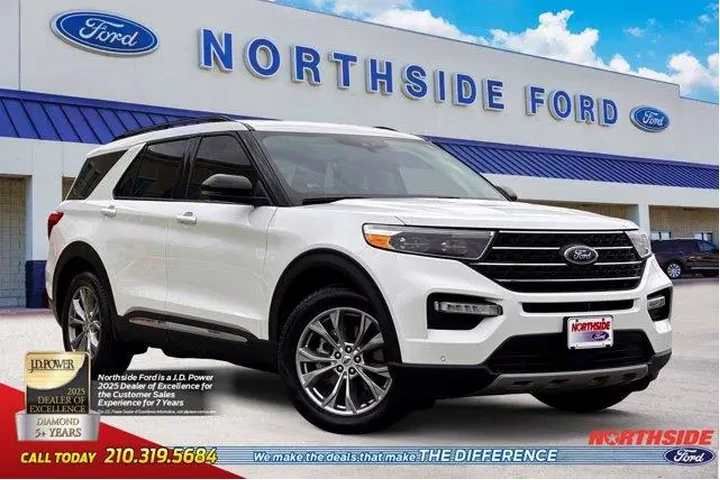 $29977 : Ford Explorer 2022 XLT 4dr S image 1