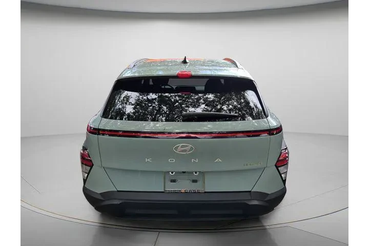 $18900 : Hyundai KONA 2024 SEL 4dr Cr image 5