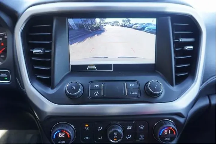 $27988 : GMC Acadia 2023 SLE 4dr SUV image 9