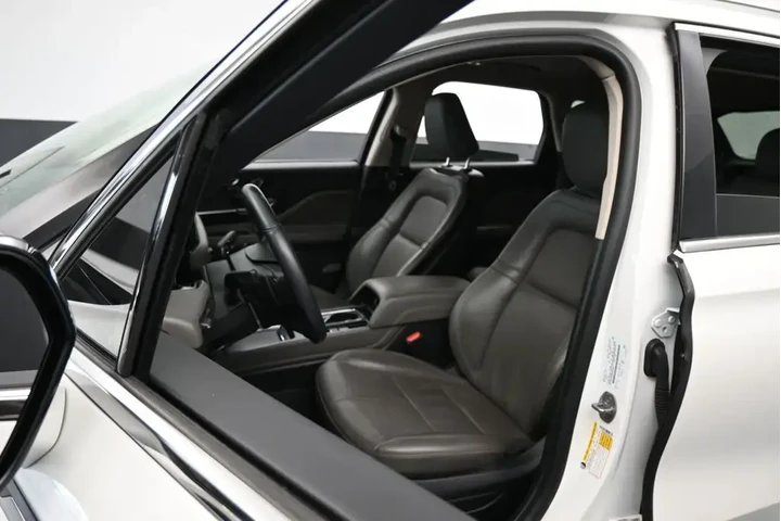 $33991 : Lincoln Corsair 2023 AWD Res image 10