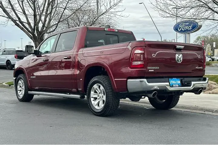 $33995 : Ram 1500 2020 4x4 Laramie 4d image 6
