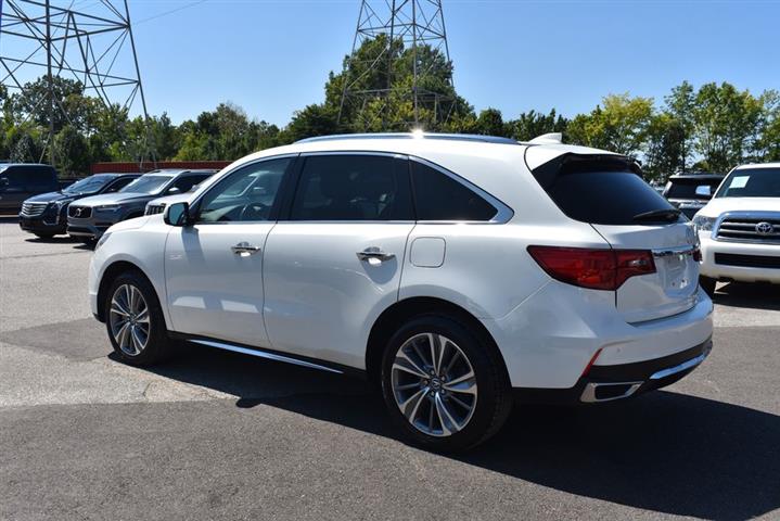 2017 MDX w/Tech image 10