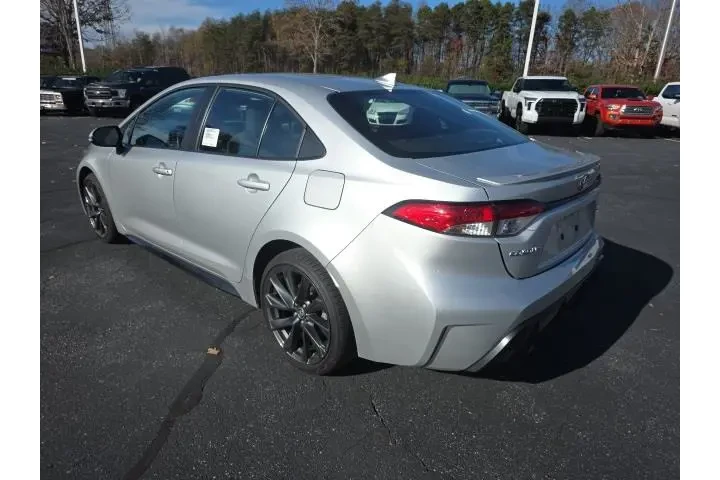 $22820 : Toyota Corolla 2024 SE 4dr S image 6