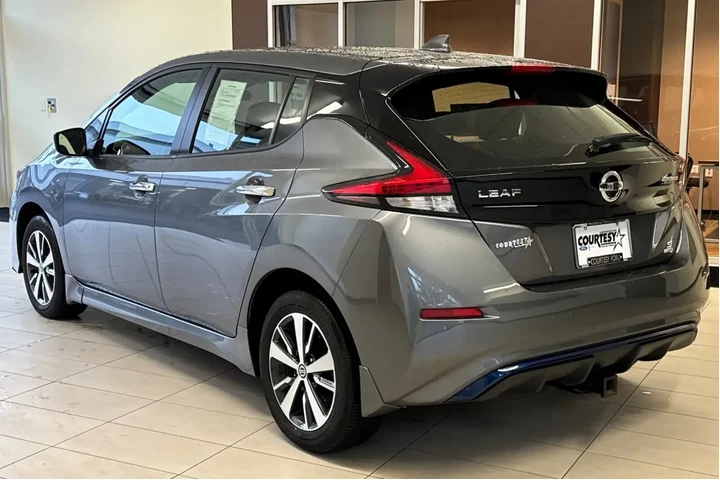 $15867 : Nissan LEAF 2022 S PLUS 4dr image 6