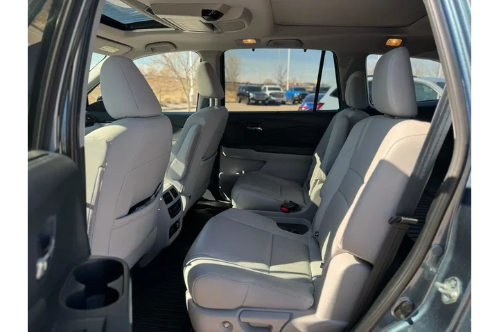 $32226 : Honda Pilot 2022 AWD Elite 4 image 10