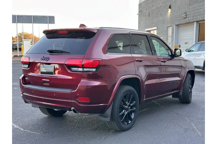 $24938 : Jeep Grand Cherokee WK 2022 image 5