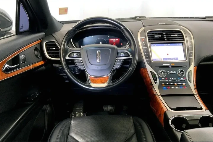 $20992 : Lincoln Nautilus 2020 AWD Re image 4