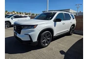 $33750 : Honda Pilot 2023 Sport 4dr S thumbnail