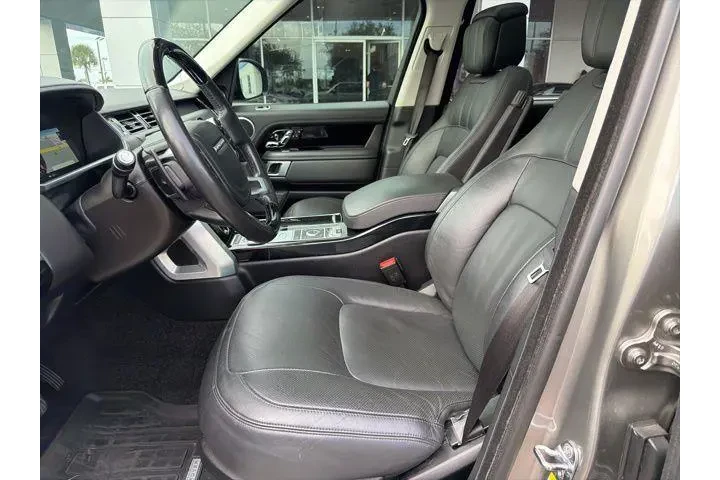 $35199 : Land Rover Range Rover 2019 image 6