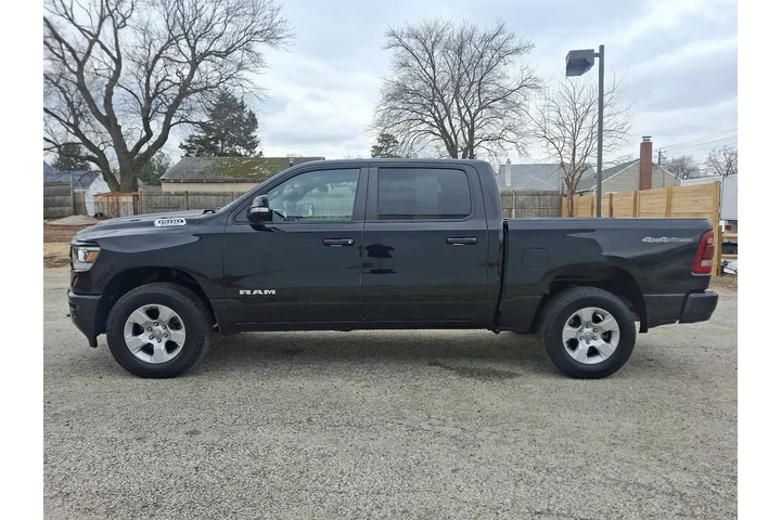 $25895 : Ram 1500 2021 4x4 Big Horn 4 image 2