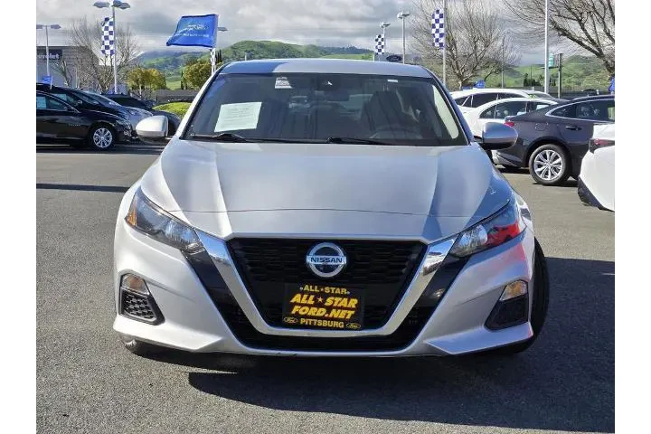 $18900 : Nissan Altima 2022 2.5 S 4dr image 2
