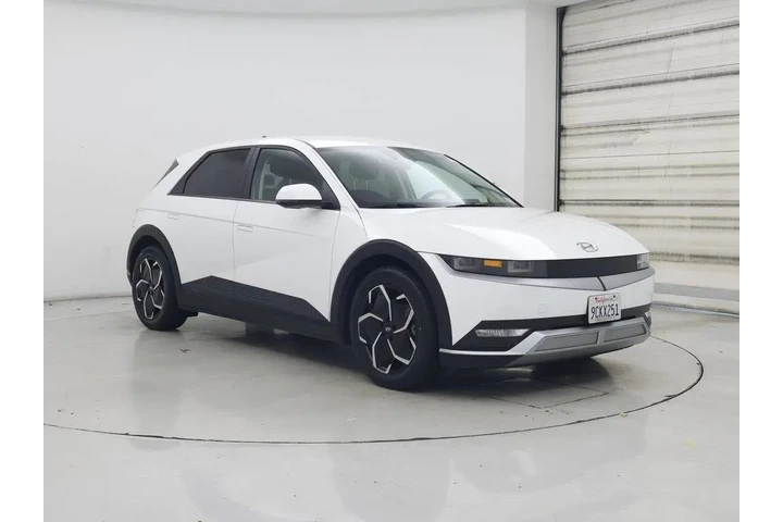 $24998 : Hyundai IONIQ 5 2022 AWD SE image 1