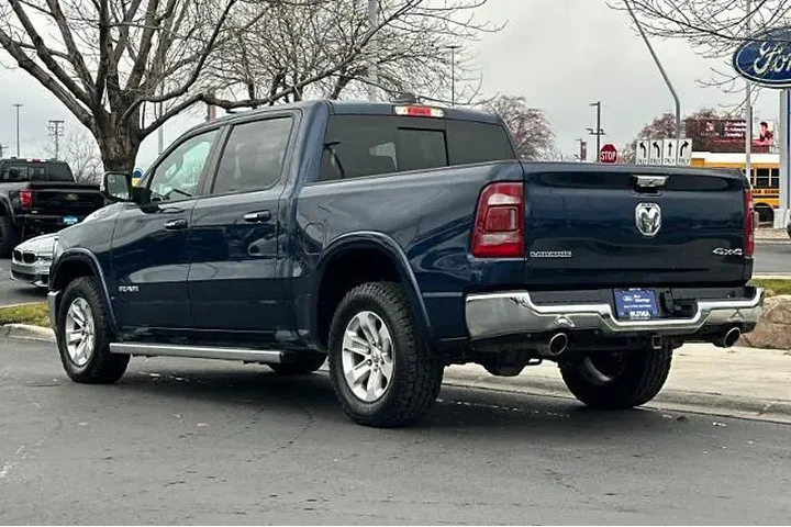 $38995 : Ram 1500 2022 4x4 Laramie 4d image 6