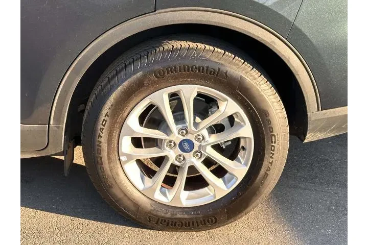 $21990 : Ford Escape 2022 AWD SE 4dr image 6