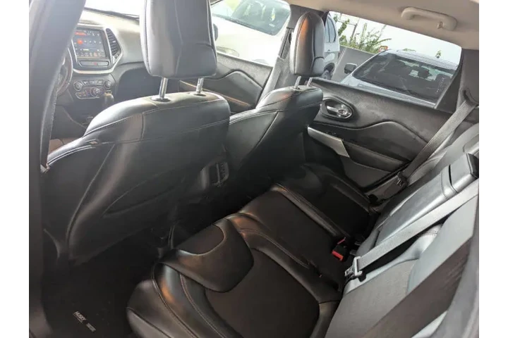 $12990 : 2018 Cherokee Latitude Plus image 8