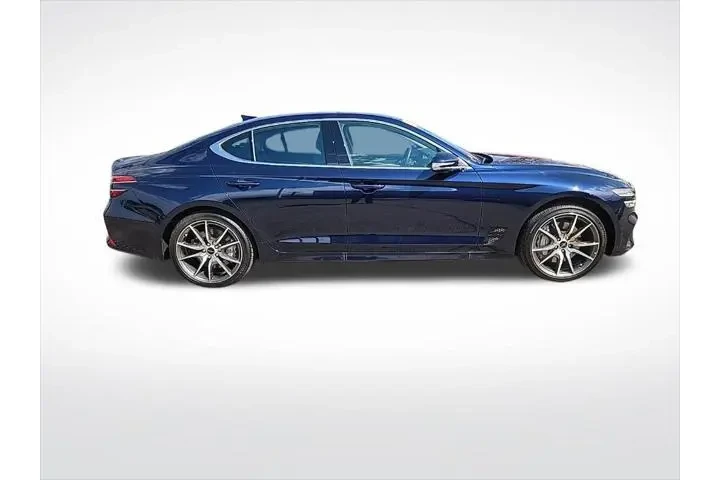 $39900 : Genesis G70 2026 AWD 2.5T St image 9