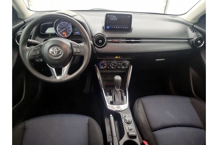 $13998 : Toyota Yaris iA 2017 4dr Sed image 9