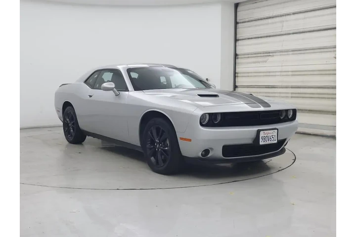 $23998 : Dodge Challenger 2022 AWD SX image 1