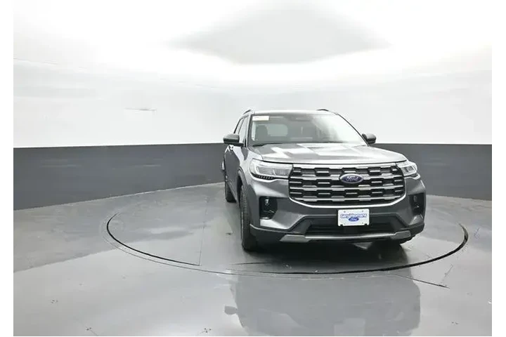 $39981 : Ford Explorer 2025 AWD Activ image 2