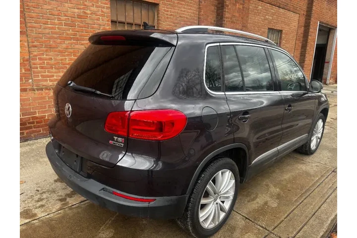 $10000 : 2016 Tiguan 2.0T SE 4Motion image 8
