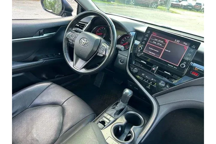 $27747 : Toyota Camry 2023 XSE 4dr Se image 10