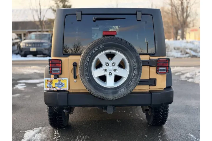 $13995 : 2014 Wrangler Unlimited Sport image 10
