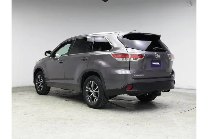 $19998 : Toyota Highlander 2016 XLE 4 image 2