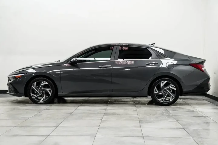 $22991 : Hyundai ELANTRA Hybrid 2024 image 8