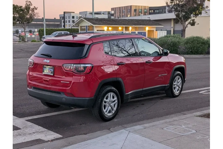 $11988 : 2018 Compass Sport image 6