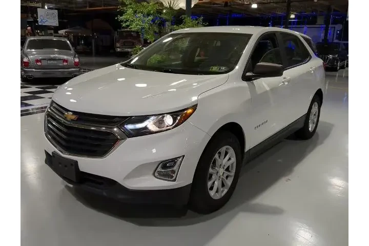 $16500 : Chevrolet Equinox 2021 4x4 L image 1