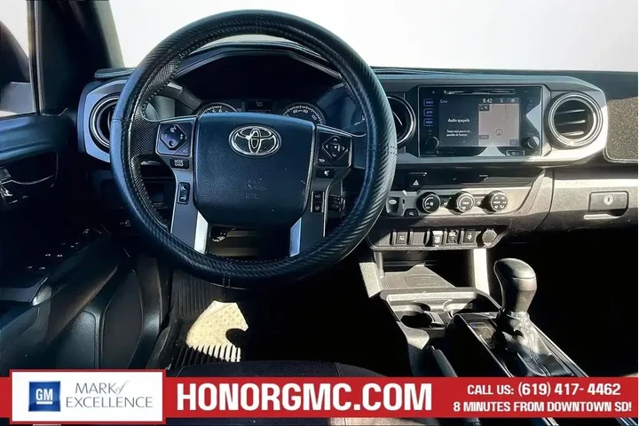 $26988 : Toyota Tacoma 2019 4x2 TRD S image 9