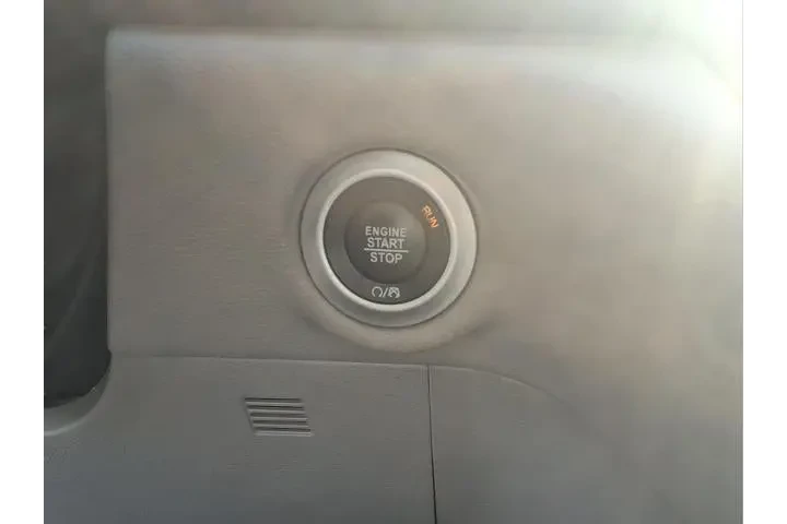 $27406 : Chrysler Pacifica 2024 Touri image 9