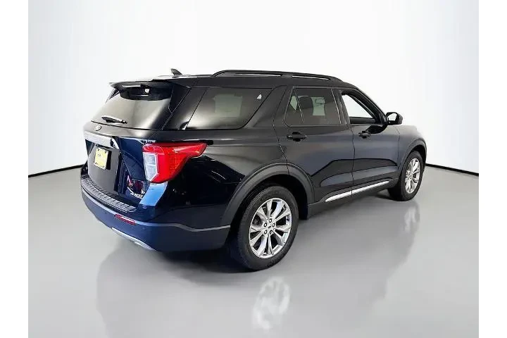 $32500 : Ford Explorer 2022 AWD XLT 4 image 7