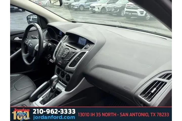 $6233 : Ford Focus 2014 SE 4dr Hatch image 9