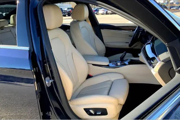$19998 : BMW 5 Series 2020 AWD 530i x image 8