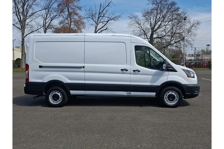 $39995 : Ford Transit 2023 250 3dr SW image 8