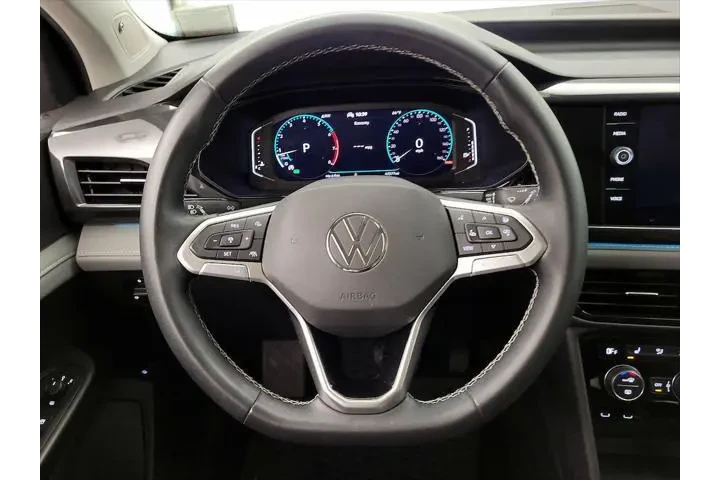 $20998 : Volkswagen Taos 2022 SEL 4dr image 10