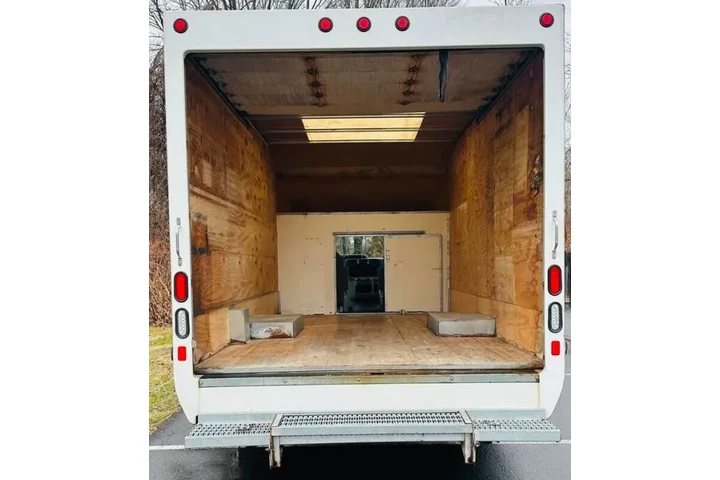 $20000 : 2012 E-Series E-350 SD image 7
