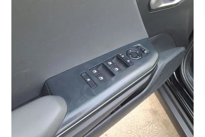 $21655 : Kia K4 2025 LXS 4dr Sedan image 8