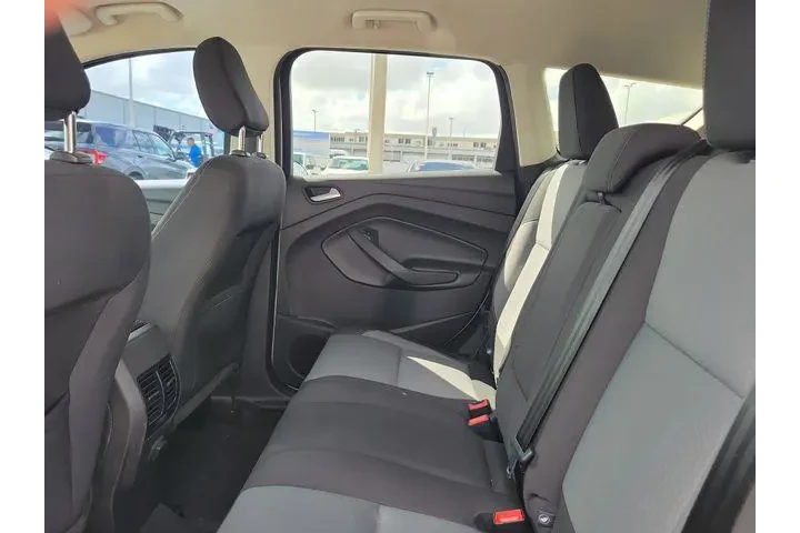 $7990 : Ford Escape 2018 SE 4dr SUV image 6