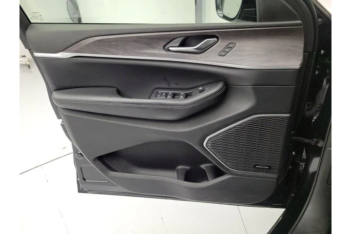 $36998 : Jeep Grand Cherokee 2023 4x4 image 4